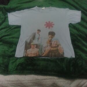 Men's Vintage Extra Large Red Hot Chilli Peppers T-Shirt